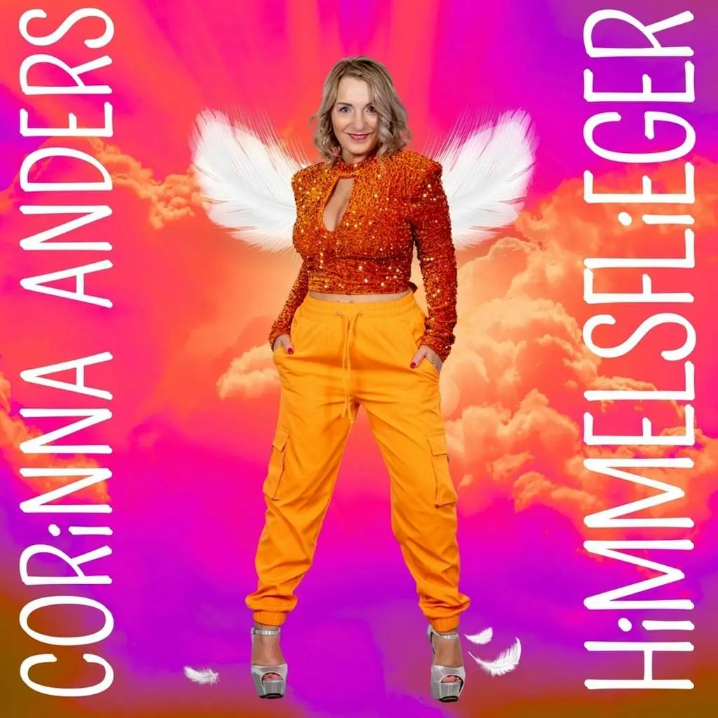 Cover der Single Himmelsflieger: Corinna Anders mit Flügeln vor pinkem Hintergrund